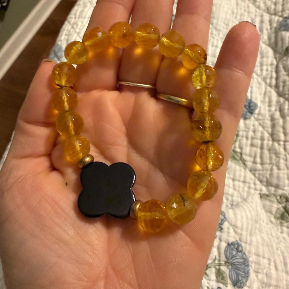 Amber Beaded Bracelet with Black Accent